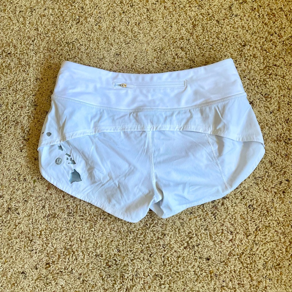 Speed Up Low-Rise Lined Short 2.5” special edition Hawaiian islands embroidered
